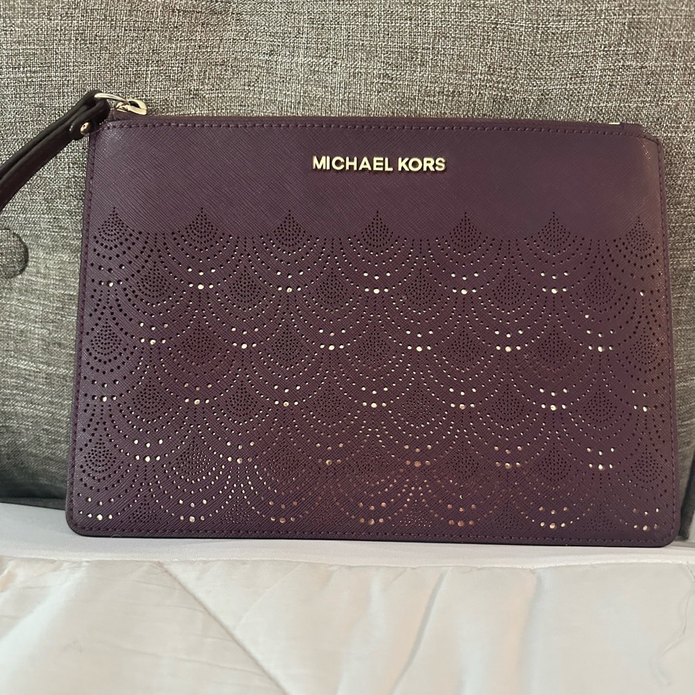 Michael Kors Jet Set XL Wrislet